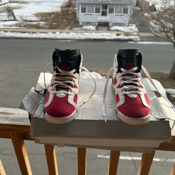 Carmine 6s Size 6y - Picture 3 of 6